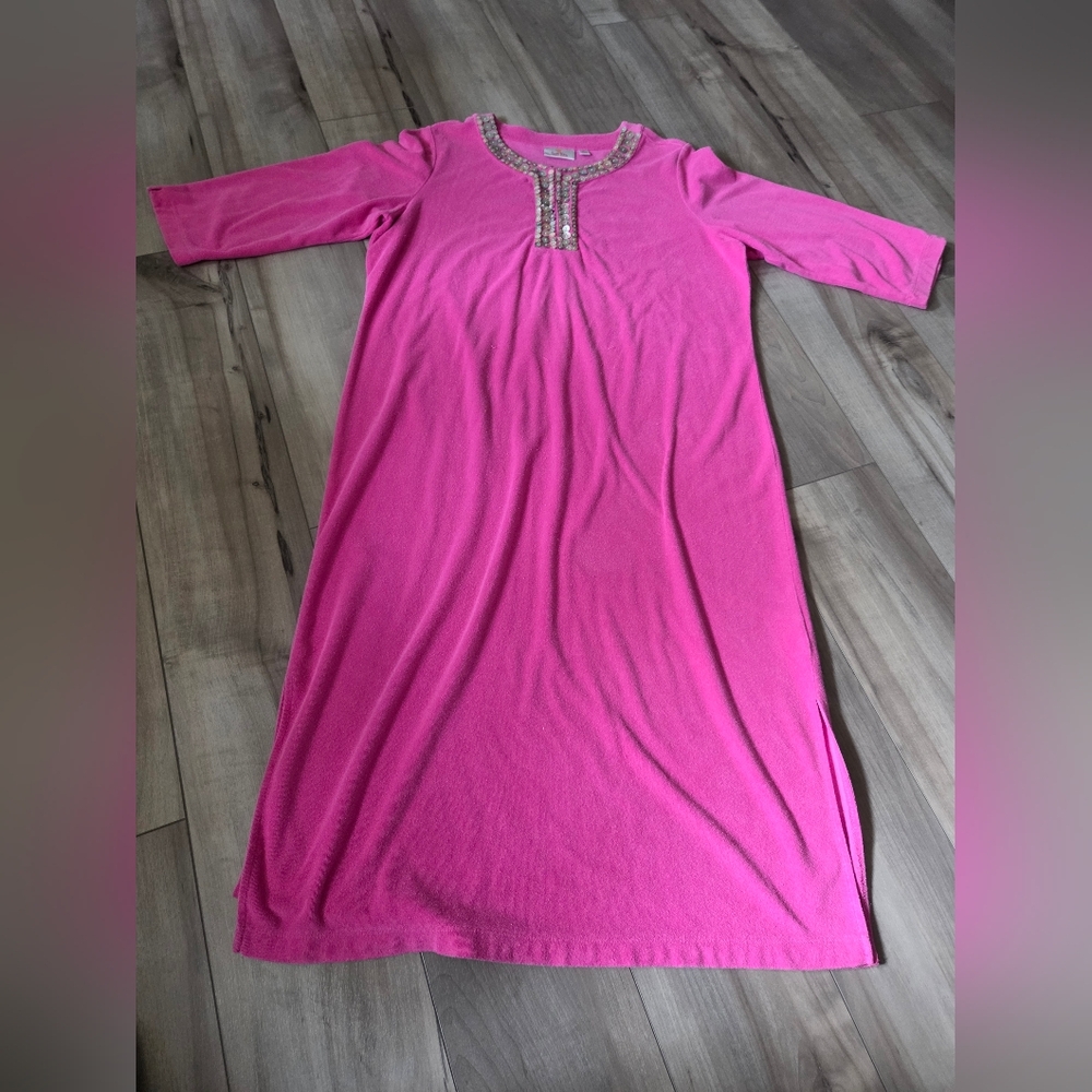 Quacker Factory Fuchsia Embellished Top